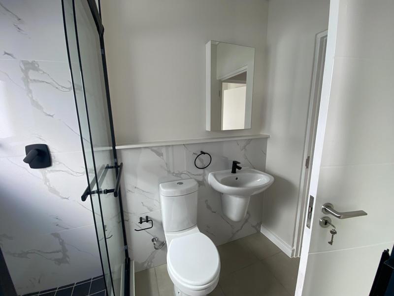 To Let 2 Bedroom Property for Rent in Richwood Western Cape